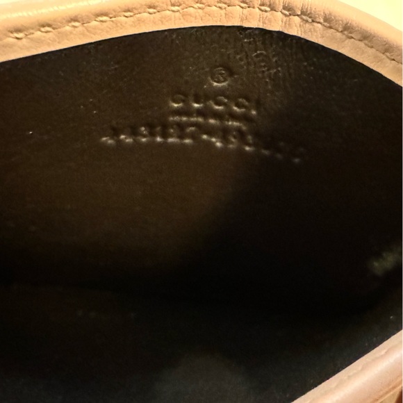 Gucci GG Marmont Card Holder - Picture 6 of 9